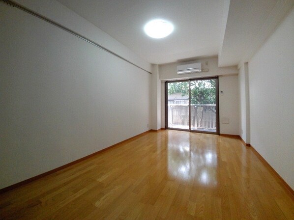 セカンド調布の物件内観写真